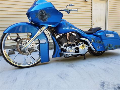 The New TES Stretched Bagger cover fits customs up to 130" in length from front tire to back of bike including the popular pizza box tour-packs. . Big wheel bagger for sale
